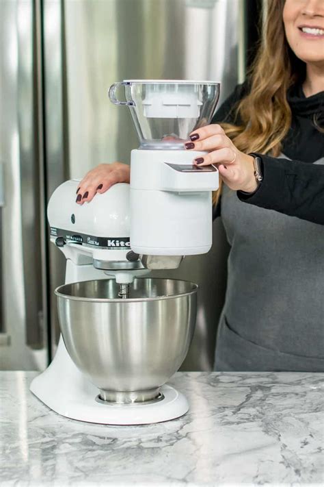 Taking Your Baking to the Next Level: The Magical Household Mixer